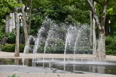 NEW YORK NY - 18 Haziran 2021 'de görüldüğü üzere Manhattan, New York' ta Sıçrama Pad.