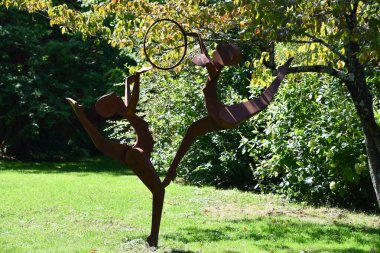 KENT CT - SEP 10: heykeltraş Denis Curtiss 'in stüdyosu ve galerisi, Kent, Connecticut, 10..