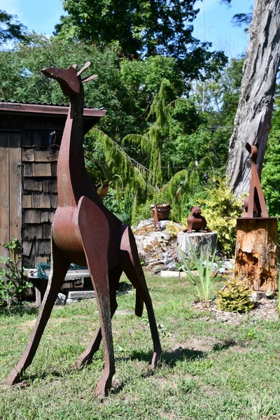 stock image KENT CT - SEP 10: Sculpturedale, studio and gallery of sculptor Denis Curtiss, in Kent, Connecticut, as seen on Sep 10, 2022.