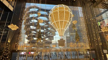 NEW YORK, NY - DEC 21: Christmas decor at Hudson Yards in Manhattan, New York City, as seen on Dec 21, 2022.
