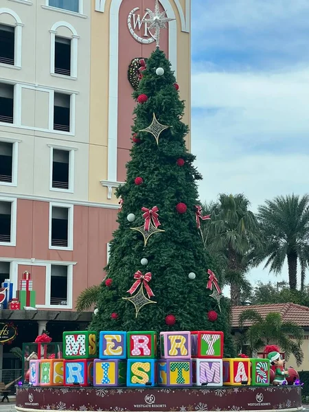 オーランド 12月31 フロリダ州オーランドのウエストゲートレイクリゾート スパでクリスマスの装飾 12月に見られるように31 2022 — ストック写真