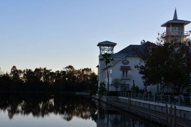 27 Aralık 2022 'de Florida' daki Kutlama Kasabası Merkezi 'nde görüldü..