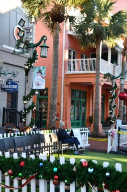 27 Aralık 2022 'de Florida' daki Celebration Town Center 'da kar yağışı bekleniyor..