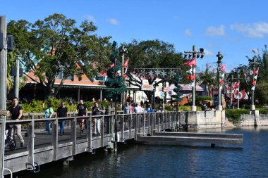 ORLANDO, FL  DEC 29: Christmas decor at SeaWorld Orlando in Florida, as seen on Dec 29, 2022. It is a theme and marine zoological park that has many live shows and attractions including rides and animal exhibits.
