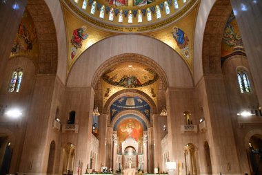 WASHINGTON DC - 25 Şubat 2021 'de Washington DC' deki Ulusal Kusursuz Gebelik Tapınağı Bazilikası.