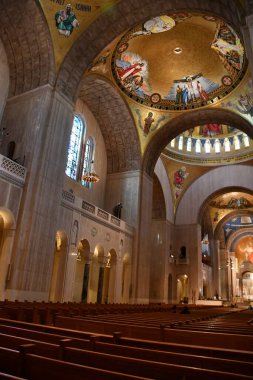 WASHINGTON DC - 25 Şubat 2021 'de Washington DC' deki Ulusal Kusursuz Gebelik Tapınağı Bazilikası.