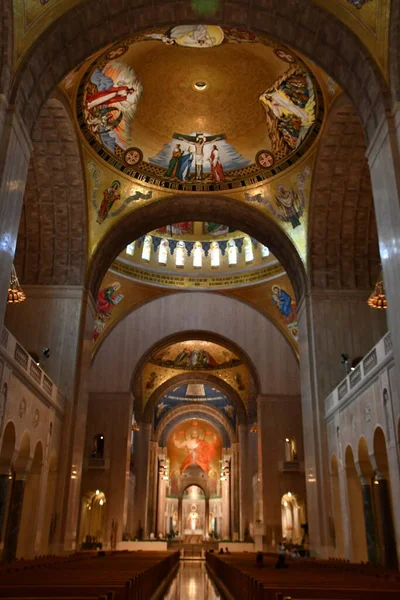 WASHINGTON DC - 25 Şubat 2021 'de Washington DC' deki Ulusal Kusursuz Gebelik Tapınağı Bazilikası.