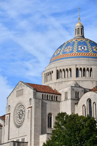 Stock image WASHINGTON DC - SEP 25: Basilica of the National Shrine of the Immaculate Conception in Washington DC, as seen on Sep 25, 2021.