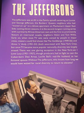 New York Şehri 'nin Manhattan' da 21 Ocak 2023 'te görülen ve sizi New York' un en ünlü siteleri ve anlarına bağlayan üç aşamalı bir yolculuk. Tecrübelerinize göre havada 10 metre asılı kalacaksınız..