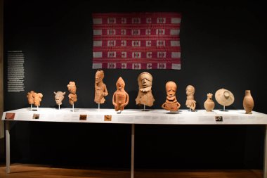 NEW HAVEN CT - 4 Şubat 2023 'te New Haven, Connecticut' taki Yale Üniversitesi Sanat Galerisi.