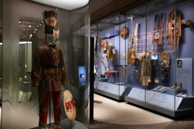 NEW YORK NY - 18 MAR: 18 Mart 2023 'te New York' taki Smithsonian National Museum of the American Indian 'daki Uluslar Sergisi.