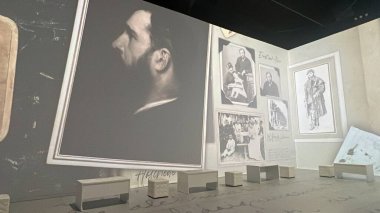 NEW YORK NY - 22 Mart 2023 'te New York' ta Monets Garden - The Immersive Experience.