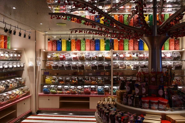 Long Beach Abr Cherry Top Candy Store Bordo Del Crucero — Foto de Stock