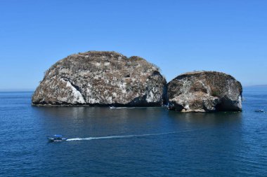 Los Arcos de Mismaloya (Mismaloya kemerleri) Puerto Vallarta, Meksika