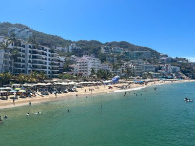 Puerto Vallarta, Meksika 'da Playa Los Muertos Plajı, 11 Nisan 2023' te görüldü..