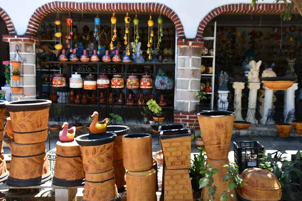 Mazatlan Mexico Apr Mexican Pottery Handicrafts Mazatlan Mexico Seen Квітня — стокове фото