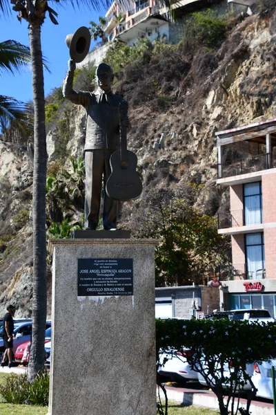 Mazatlan Mexico Apr Άγαλμα Του Jose Angel Espinoza Aragon Στο — Φωτογραφία Αρχείου