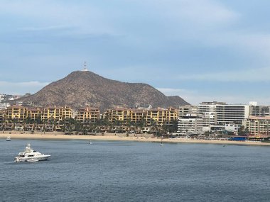 CABO SAN LUCAS, MEXICO - 13 Nisan 2023 'te Meksika' da Cabo San Lucas 'ın görüntüsü.