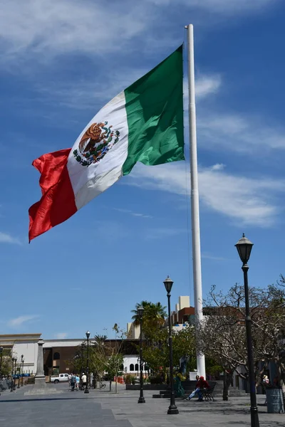 San Jose Del Cabo Mexico Apr Mexická Vlajka Náměstí Plaza — Stock fotografie