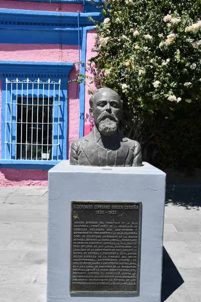 圣约翰卡波 墨西哥圣约瑟德尔卡波Mijares广场的Ildefonso Cipriano Green Cesena雕像 见2023年4月13日 — 图库照片