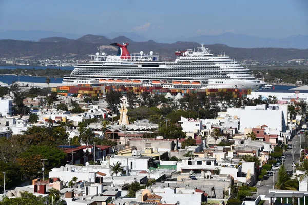 Mazatlan Mexico Apr Carnaval Panorama Cruiseschip Uitzicht Vanaf Lookout Hill — Stockfoto