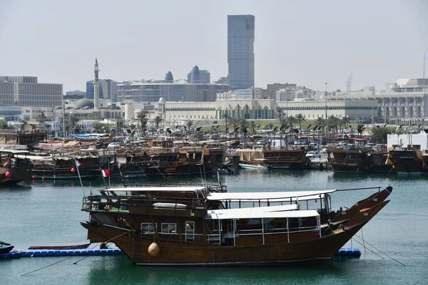 Doha Qatar Febrero Barcos Dhow Árabes Doha Qatar Visto Febrero —  Fotos de Stock
