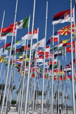 DOHA, Katar - 12 Şubat 2023 'te Katar' ın Doha kentindeki Flag Plaza.