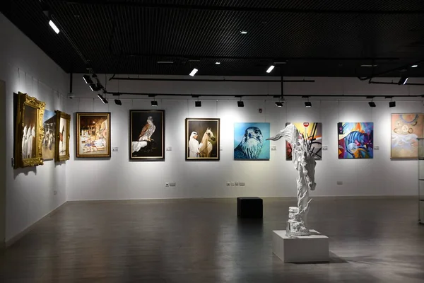 Doha Qatar Feb Qatari Fine Art Exhibition Katara Plaza Doha — Stock Photo, Image