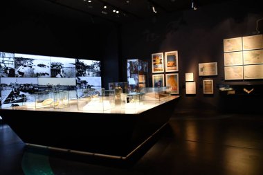 DOHA, Katar - 12 Şubat 2024 'te Katar' ın Doha kentindeki İslam Sanatları Müzesi.