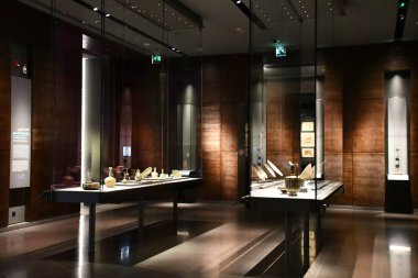 DOHA, Katar - 12 Şubat 2024 'te Katar' ın Doha kentindeki İslam Sanatları Müzesi.