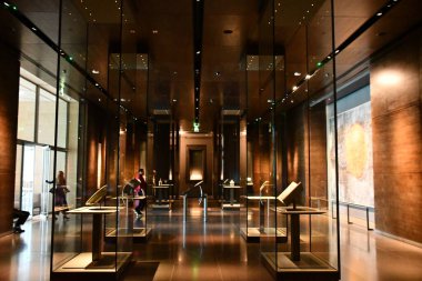 DOHA, Katar - 12 Şubat 2024 'te Katar' ın Doha kentindeki İslam Sanatları Müzesi.