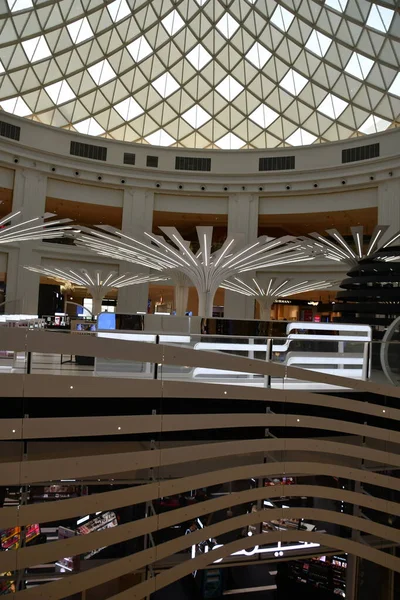Doha Qatar Feb Place Vendome Mall Lusail Doha Katar Jak — Stock fotografie