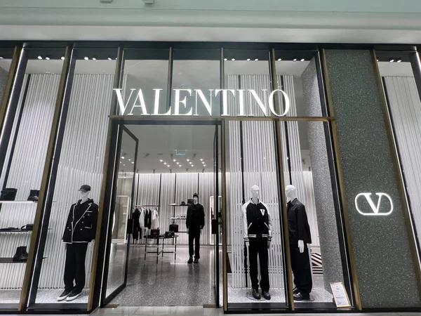 Doha Qatar Feb Negozio Valentino Place Vendome Mall Lusail Vicino — Foto Stock