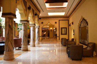 DOHA, Katar - FEB 13; Şark Köyü & Spa, bir Ritz-Carlton Oteli, Doha, Katar, 13 Şubat 2023 'te görüldü..