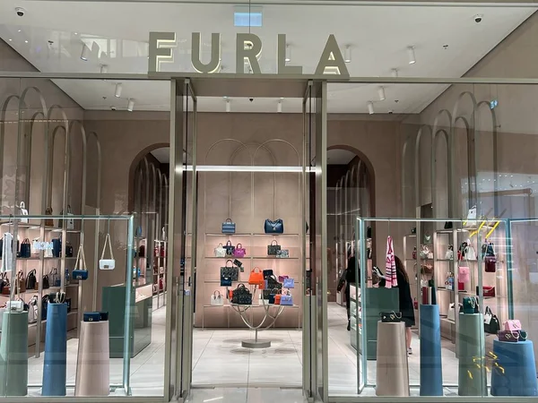 Dubai Emirati Arabi Uniti Feb Furla Store Dubai Mall Dubai — Foto Stock
