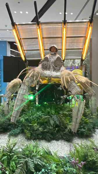 Dubai Uae Feb Ρομπότ Αράχνης Στο Dubai Mall Στο Dubai — Φωτογραφία Αρχείου
