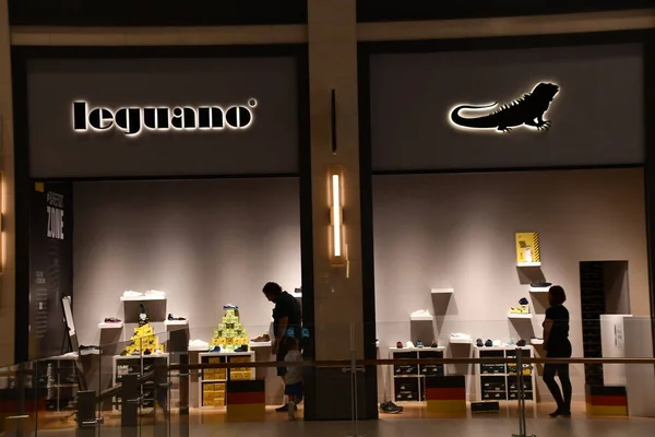 Dubai Uae Feb Leguano Store Dubai Hills Mall Dubai Uae — Stock Photo, Image