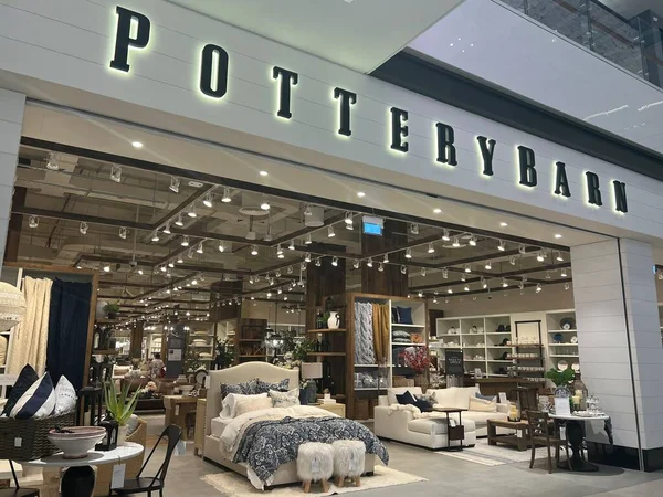 stock image DUBAI UAE - FEB 17: Pottery Barn store at Dubai Hills Mall in Dubai, UAE, as seen on Feb 17, 2023.