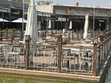 DUBAI IAE - 17 Şubat 2023 'te Dubai, BAE' deki Son Çıkış Al Khawanej.