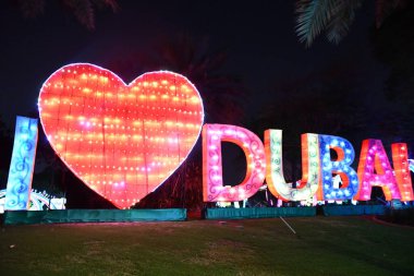 DUBAI, BAE - 19 Şubat: Dubai, BAE 'deki Dubai Garden Glow, 9 Şubat 2023.