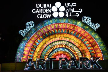 DUBAI, BAE - 19 Şubat: Dubai, BAE 'deki Dubai Garden Glow, 9 Şubat 2023.