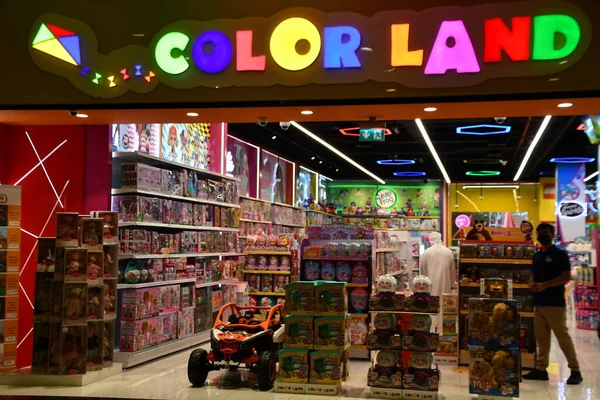 Озил Feb Color Land Etihad Mall Dubai Uae Seen Feb — стоковое фото
