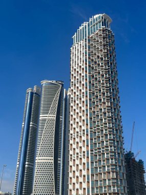 DUBAI BAE - 20 Şubat 2023 'te Dubai Creek Limanı' ndaki gökdelenler.