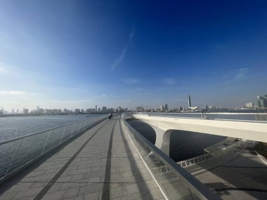 DUBAI BAE - 20 Şubat 2023 'te görüldüğü üzere, BAE' nin Dubai Creek Limanı 'ndaki İzleme Noktası.