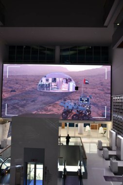 DUBAI, BAE - 21 Şubat 2023 'te Dubai, BAE' deki Mohammed bin Rashid Kütüphanesi.