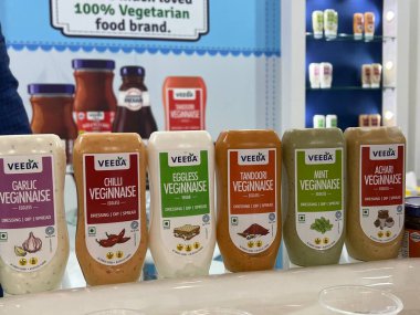 DUBAI BAE - 23 Şubat 2023: 2023 Gulfood - BAE 'deki Dubai Dünya Ticaret Merkezi' nde En Büyük Gıda Fuarı.