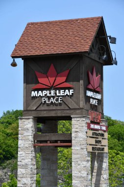 Niagara Şelalesi, Ontario, Kanada 'daki Maple Leaf Place, 28 Mayıs 2023.