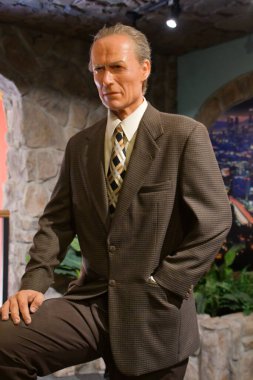 28 Mayıs 2023 'te Ontario, Kanada' daki Niagara Şelalesi 'ndeki Clifton Hill' deki Louis Tussauds Balmumu Fabrikası 'nda Clint Eastwood heykeli görüldü..