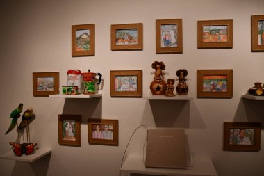 NEW YORK, NY - 3 Haziran 2019 'da Pareidolia - MFA Görsel Tezler Şovu New York FIT Müzesi' nde 3 Haziran 2019 'da görüldü..