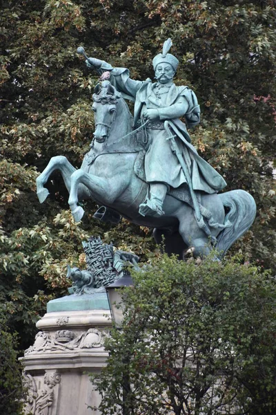 Gdansk Poland Aug 2019年8月19日在波兰格但斯克发现的约翰三世索比耶斯基国王雕像 — 图库照片